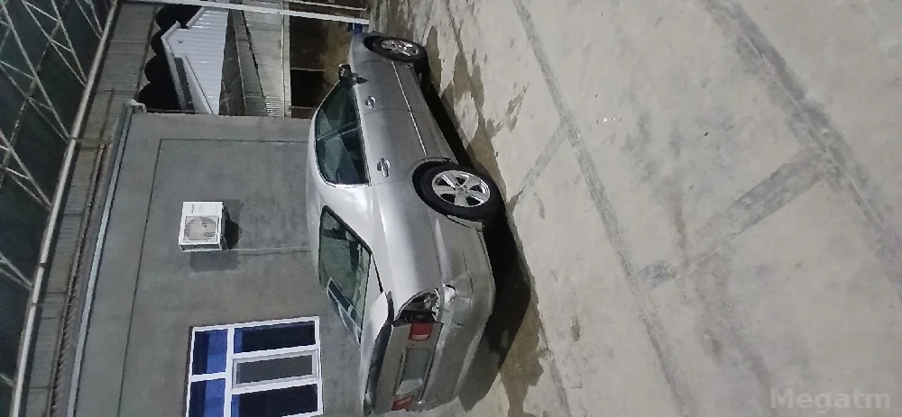 MITSUBISHI  COLT — фото 1
