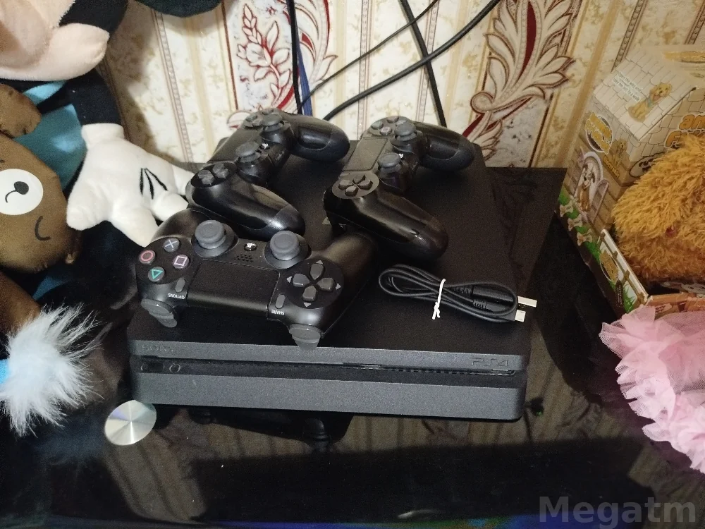 playstation 4 slim — фото 1