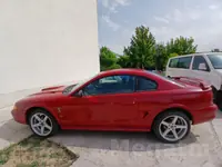 FORD MUSTANG GT