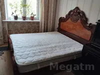 двуспальная кровать